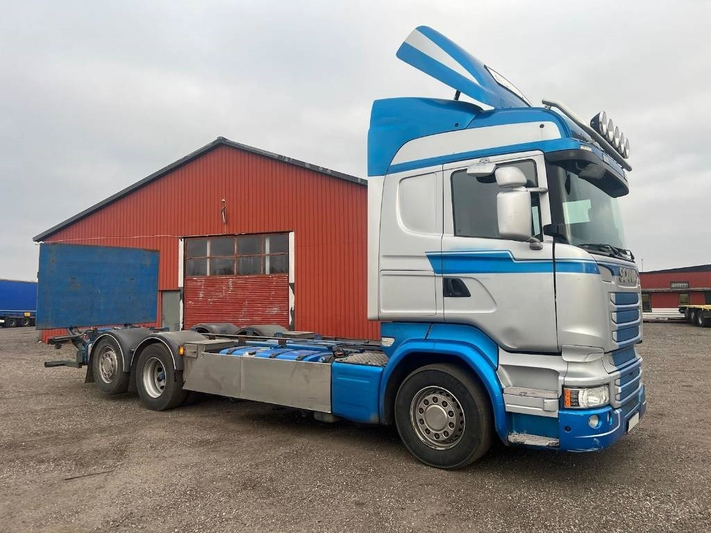 Scania R490 LB 6X2*4 MNB serie 0207 Euro 6 - Camión chasis: foto 2 Scania R490 LB 6X2*4 MNB serie 0207 Euro 6 - Camión chasis: foto 2