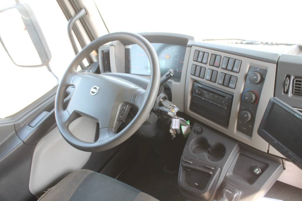 Volvo FL250 4x2 Serie 4536 Euro 6 - Camión chasis: foto 5 Volvo FL250 4x2 Serie 4536 Euro 6 - Camión chasis: foto 5