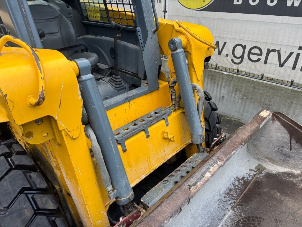 Gehl 5640 - Minicargadora: foto 5 Gehl 5640 - Minicargadora: foto 5