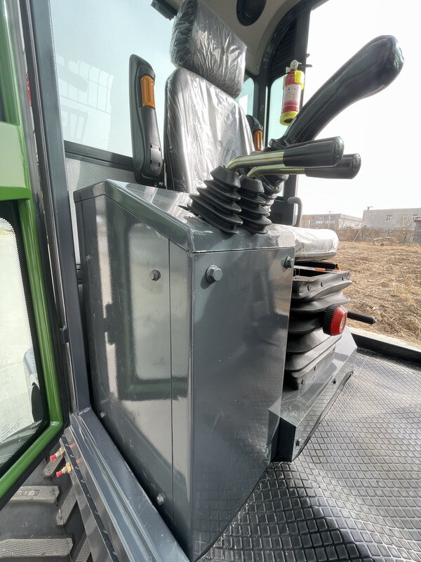 Cargadora de ruedas QINGDAO PROMISING 0.6T Capacity Mini Wheel Loader ZL06F: foto 7