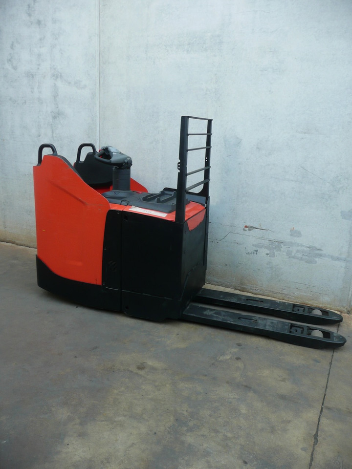 BT LPE 220 - Transpaleta: foto 4 BT LPE 220 - Transpaleta: foto 4