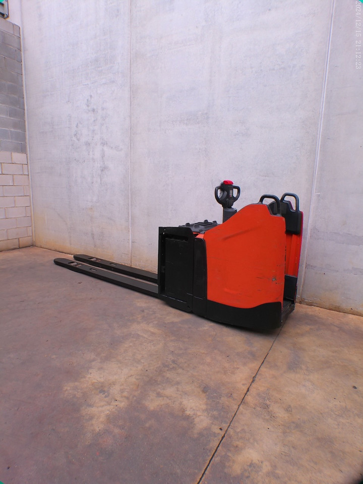 BT LPE 250 2350x550mm - Transpaleta: foto 1 BT LPE 250 2350x550mm - Transpaleta: foto 1
