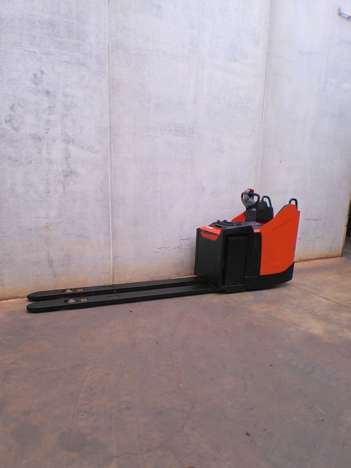 BT LPE 250 2350x550mm - Transpaleta: foto 2 BT LPE 250 2350x550mm - Transpaleta: foto 2