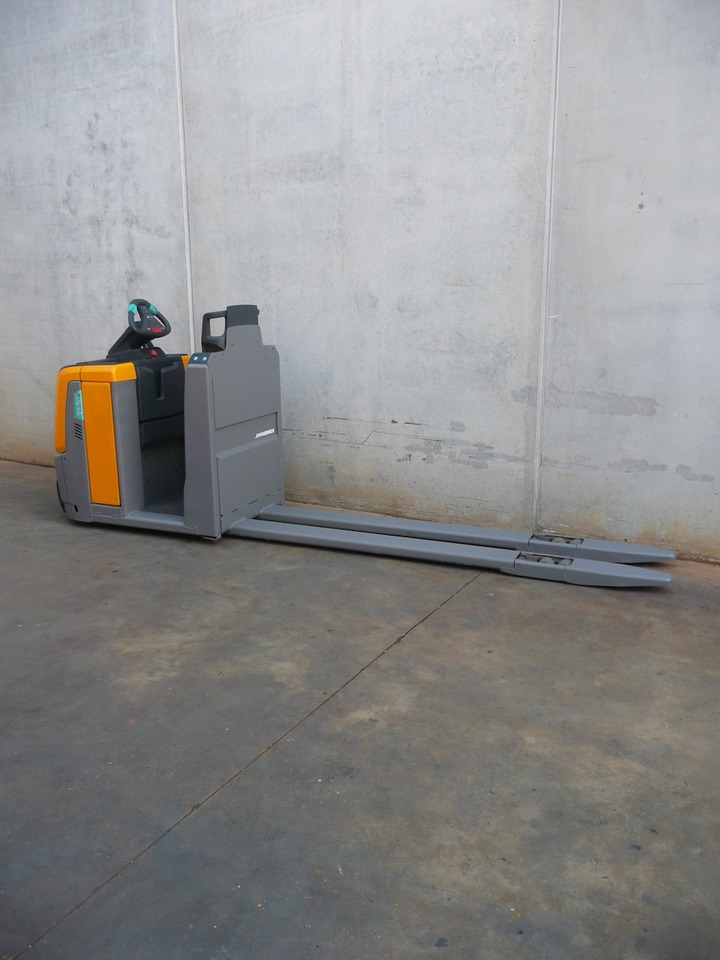 Jungheinrich ECE 225 2400x510 - Recoge pedidos: foto 4 Jungheinrich ECE 225 2400x510 - Recoge pedidos: foto 4