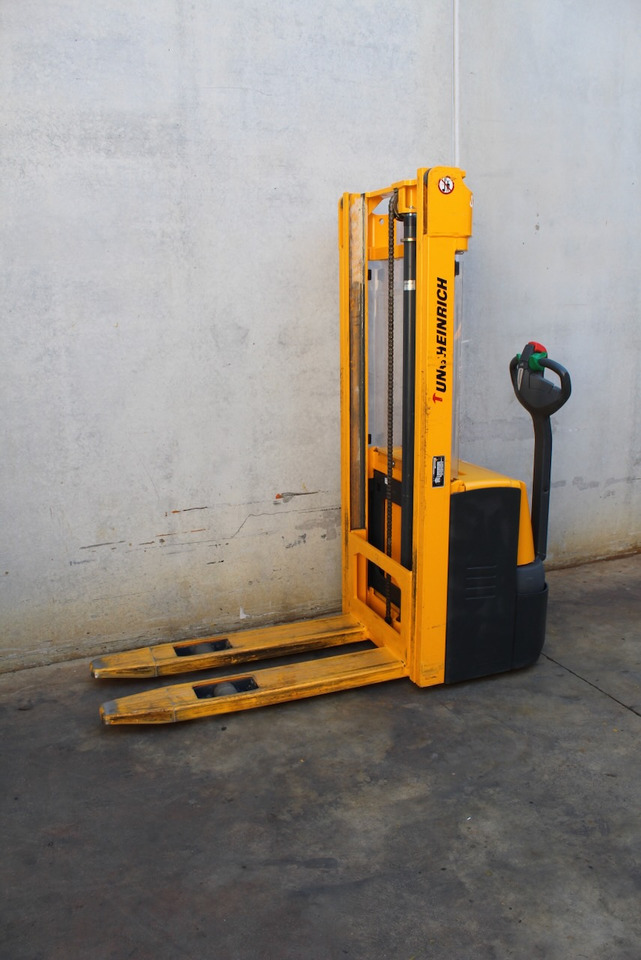 Jungheinrich EJC 110 290 ZT - Apilador: foto 2 Jungheinrich EJC 110 290 ZT - Apilador: foto 2