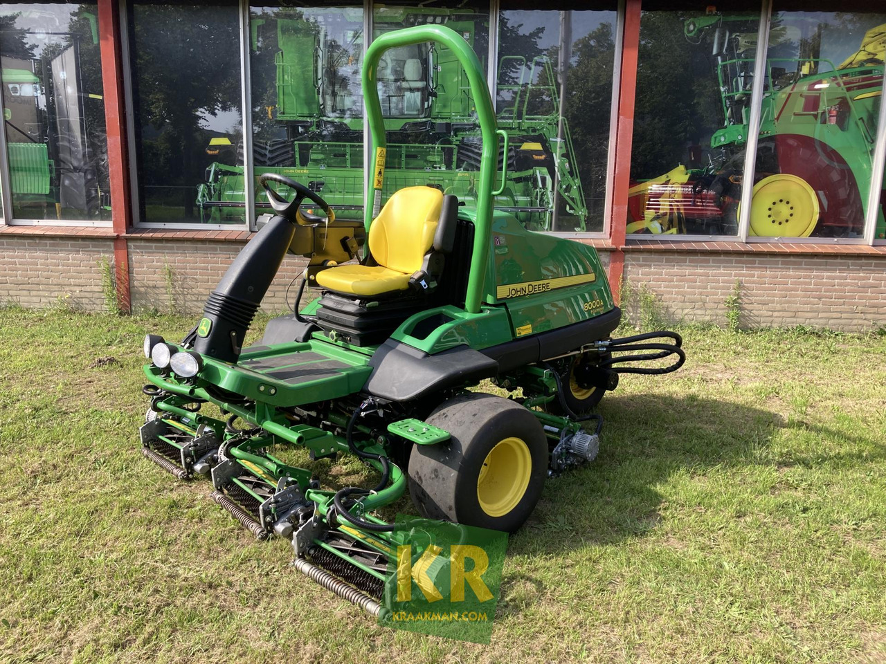 8000A E-CUT John Deere - Cortacésped: foto 1 8000A E-CUT John Deere - Cortacésped: foto 1