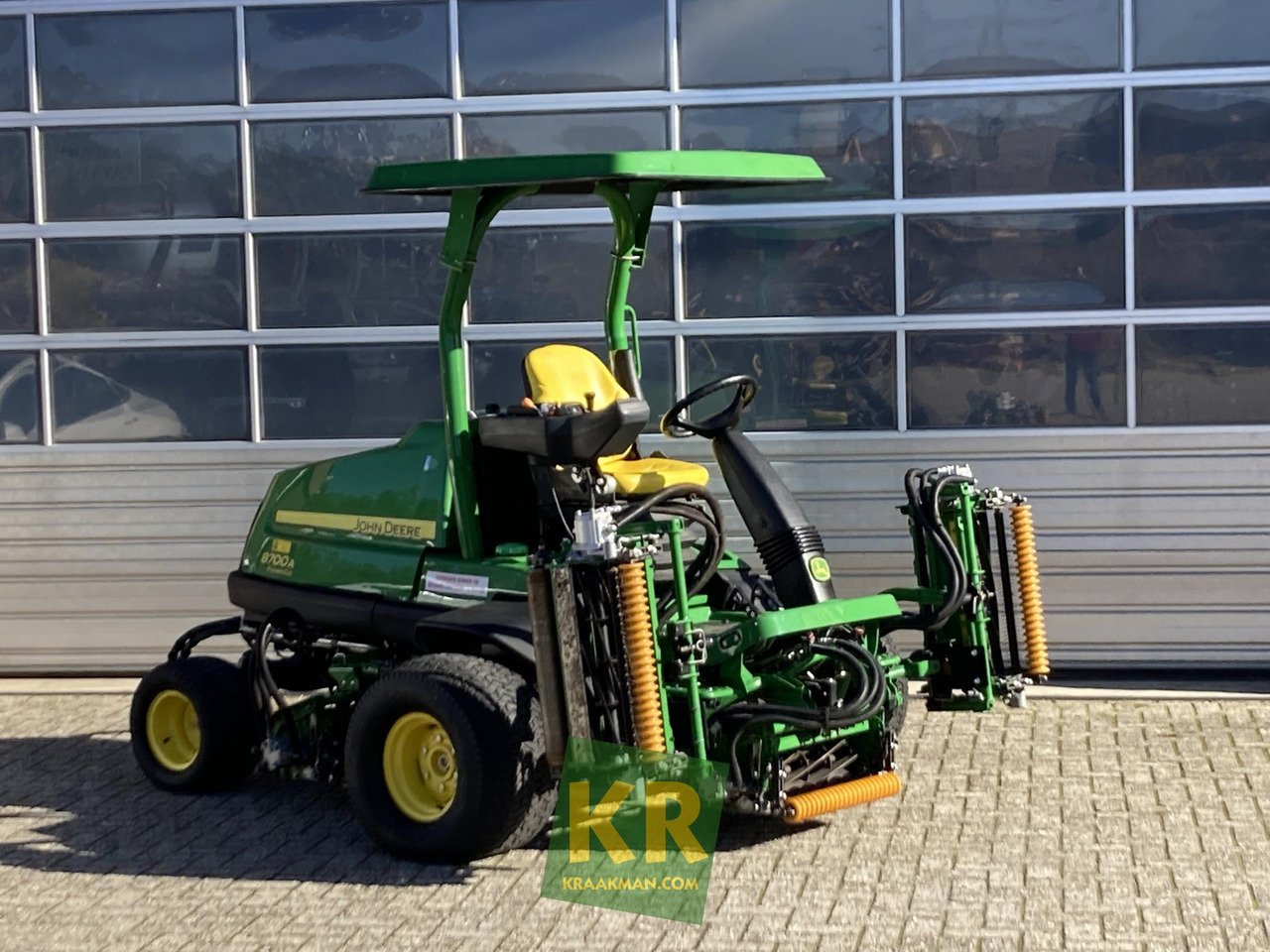 John Deere 8700A PRECISIONCUT - Cortacésped: foto 1 John Deere 8700A PRECISIONCUT - Cortacésped: foto 1
