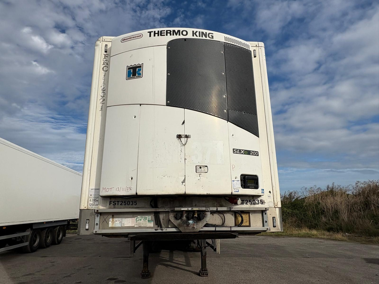 2015 Montracon 13.6m Fridge Trailer – CML371 - Semirremolque frigorífico: foto 1 2015 Montracon 13.6m Fridge Trailer – CML371 - Semirremolque frigorífico: foto 1