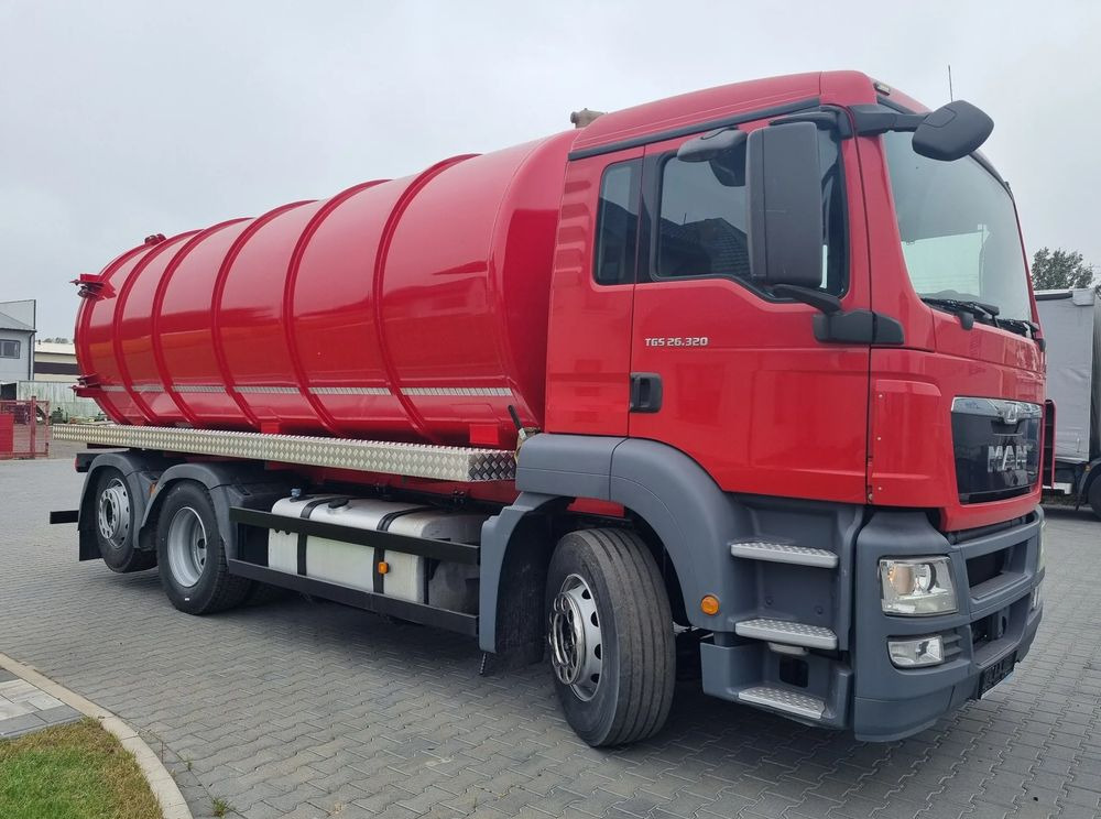 MAN TGS 26 320 - Camión de basura: foto 2 MAN TGS 26 320 - Camión de basura: foto 2