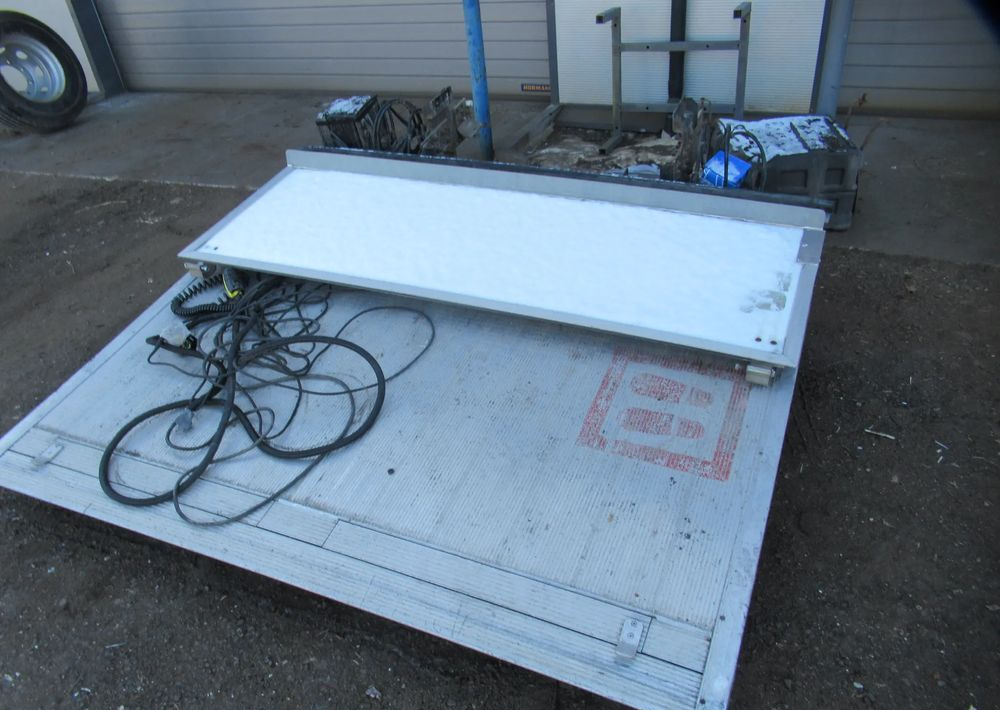 Winda załadowcza 12V - Recambio: foto 1 Winda załadowcza 12V - Recambio: foto 1