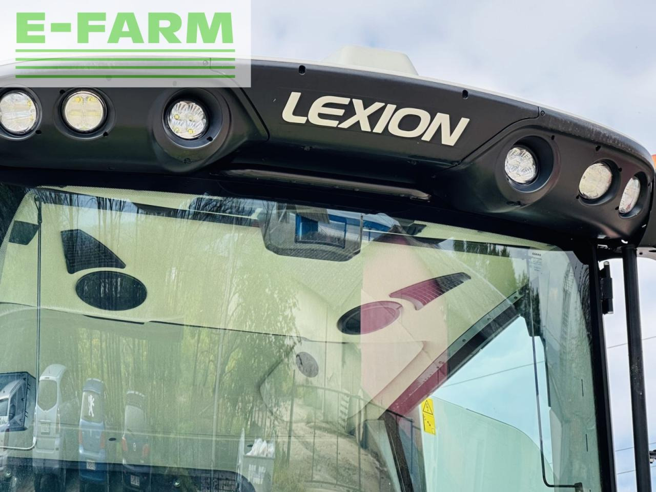 Cosechadora de granos CLAAS LEXION 8800 TT E5: foto 10