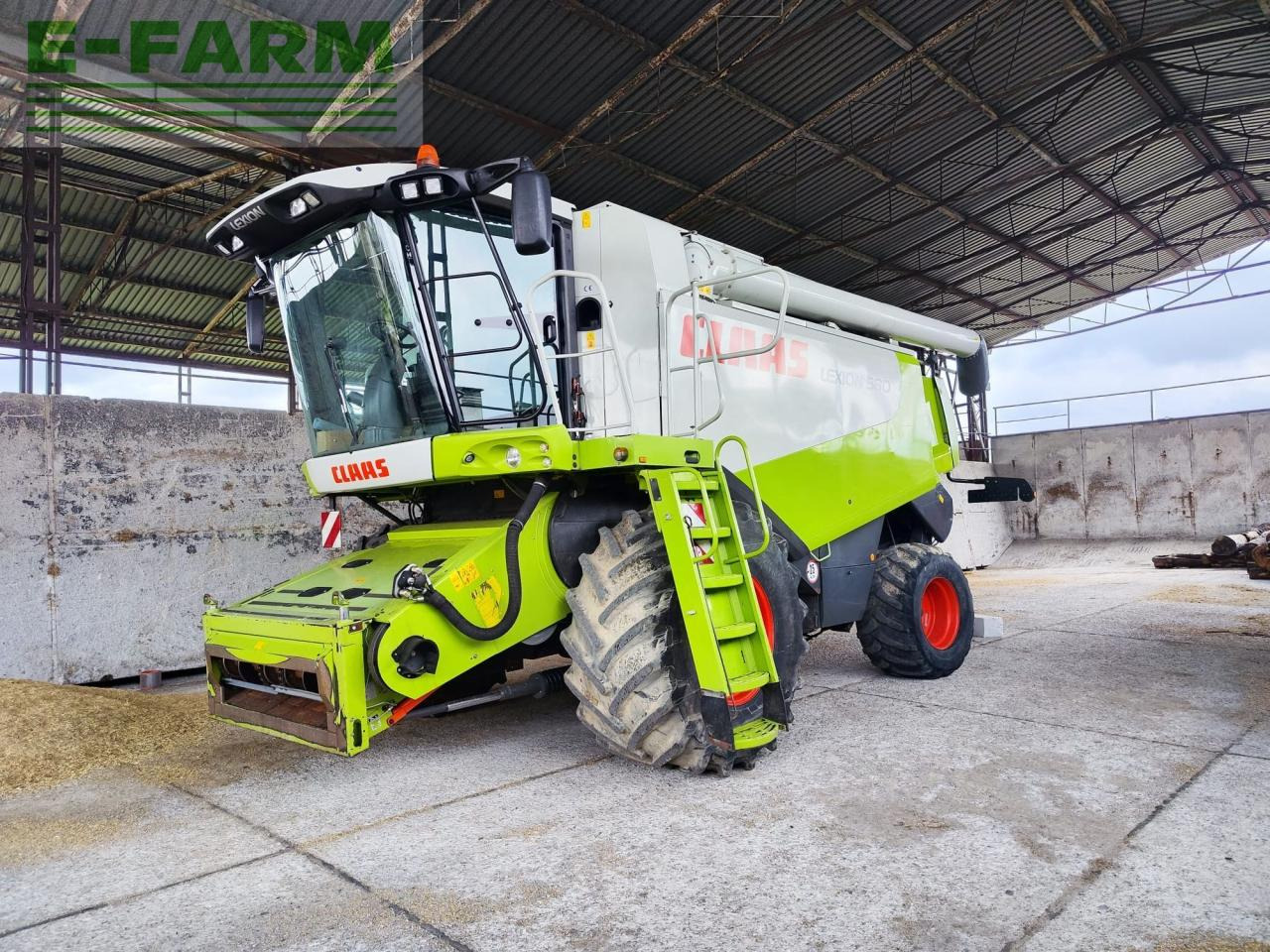 CLAAS Lexion 580 - Cosechadora de granos: foto 1 CLAAS Lexion 580 - Cosechadora de granos: foto 1