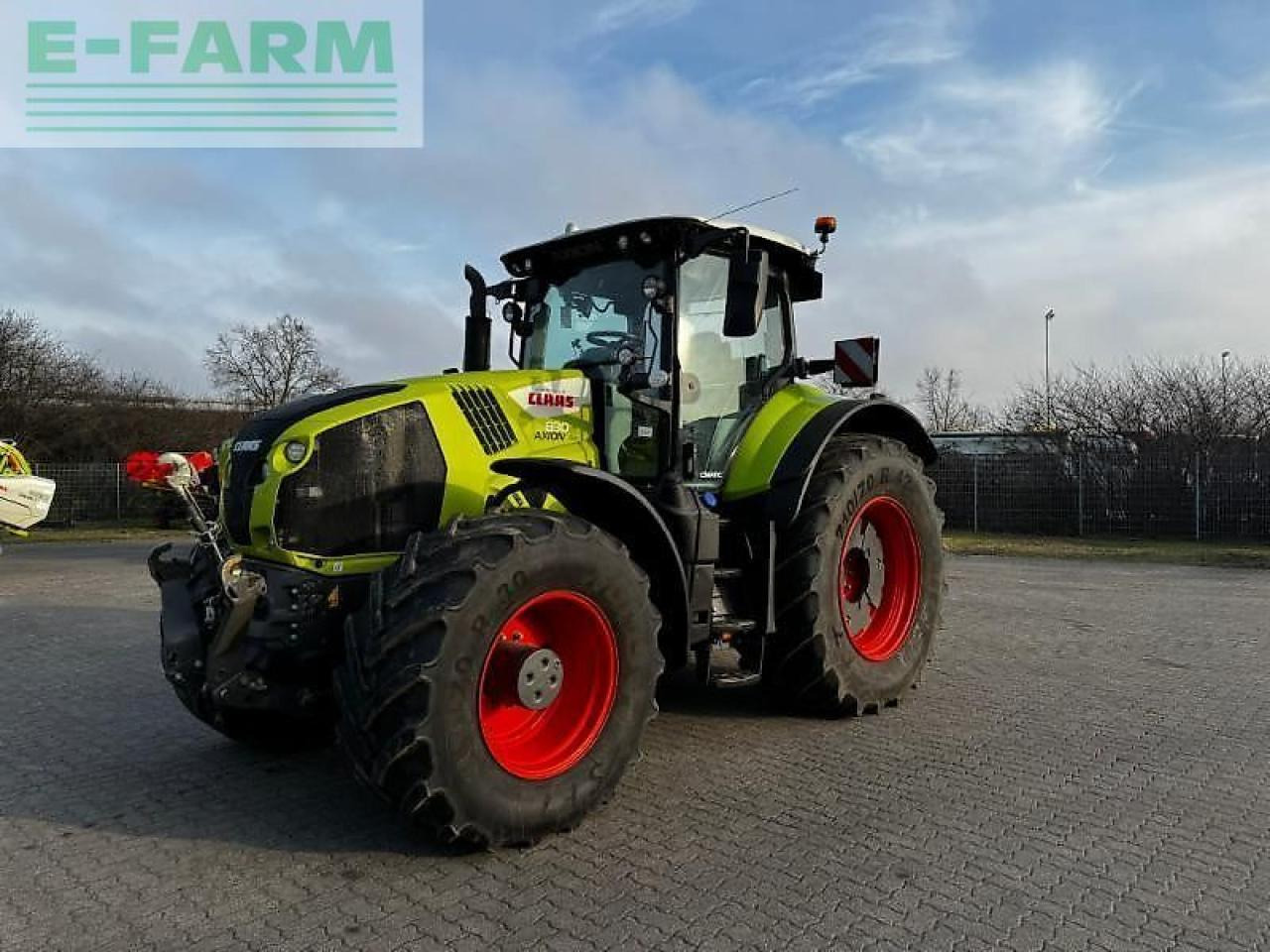 CLAAS axion 830 - Tractor: foto 1 CLAAS axion 830 - Tractor: foto 1