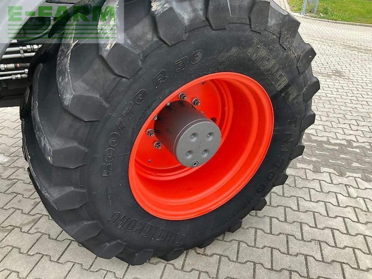 Tractor CLAAS axion 870: foto 11