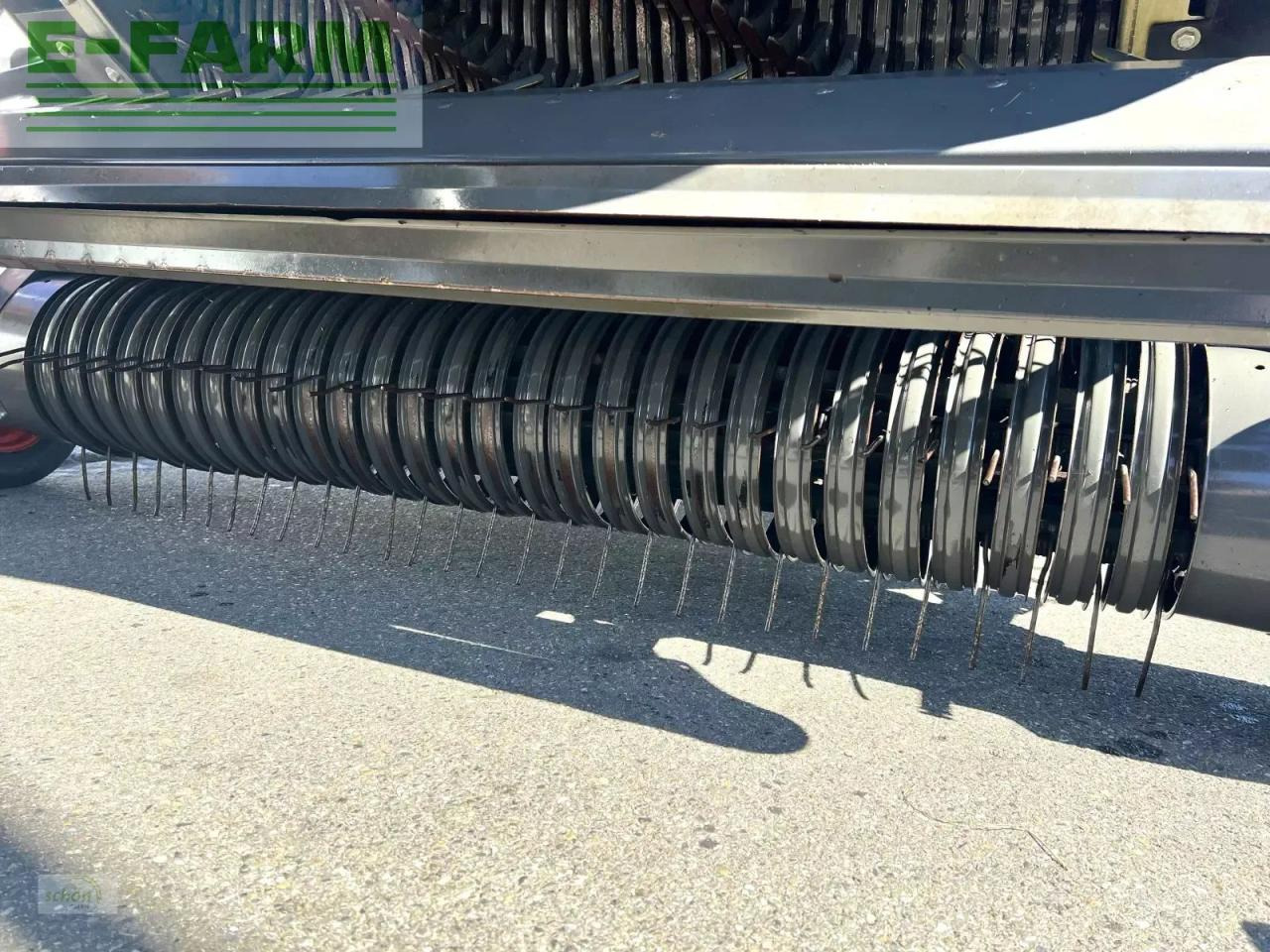 Remolque autocargador CLAAS cargos 8400 im topzustand - mit nur 1.707 fuhren !!: foto 16