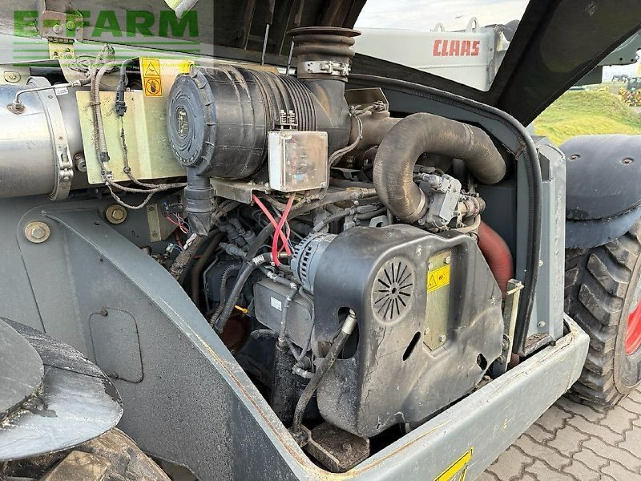 Manipulador telescópico CLAAS scorpion 7055: foto 15