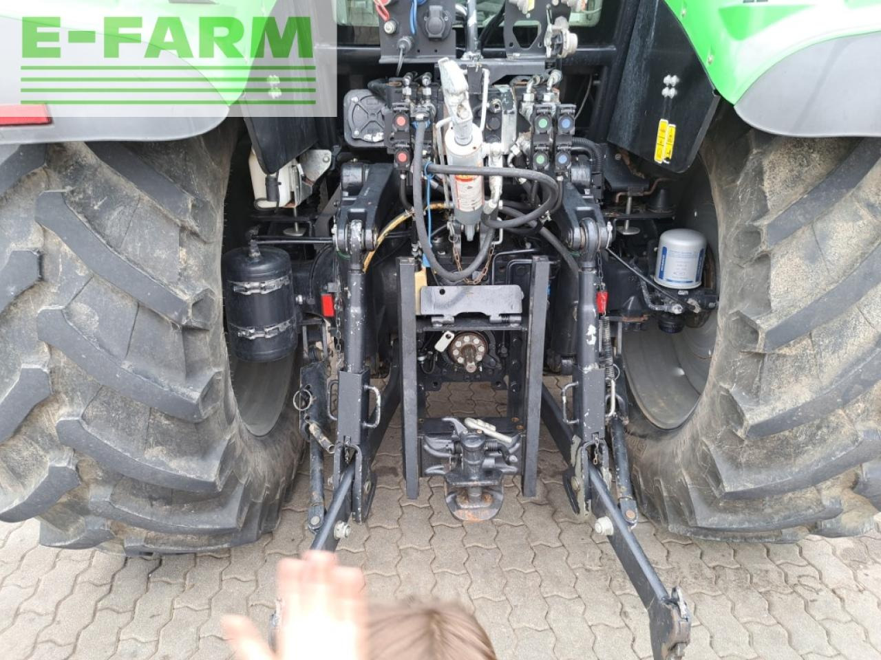 Tractor Deutz-Fahr 6130.4TTV: foto 25