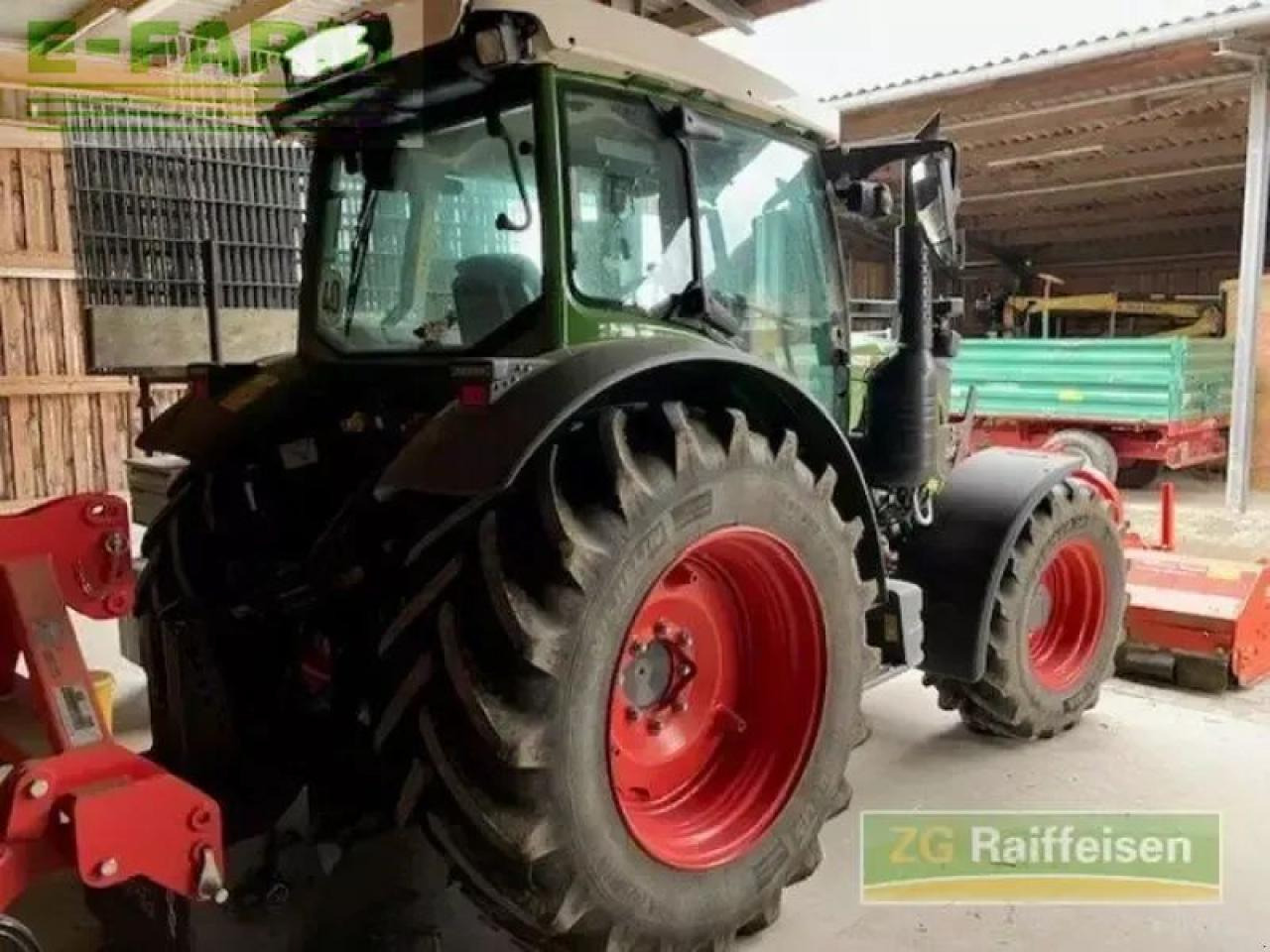 Fendt 211 vario power setting 2 - Tractor: foto 2 Fendt 211 vario power setting 2 - Tractor: foto 2