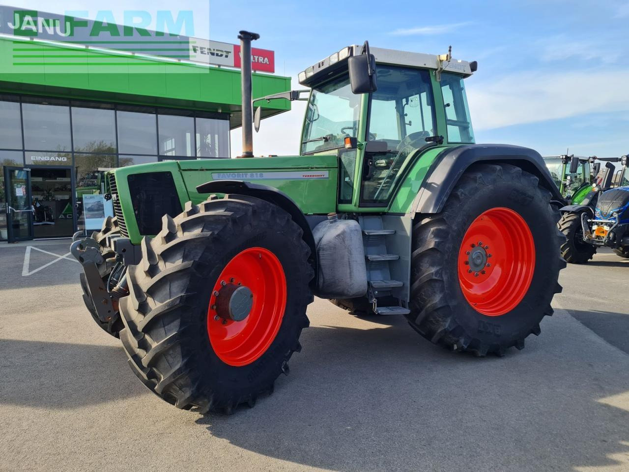 Fendt favorit 818 - Tractor: foto 1 Fendt favorit 818 - Tractor: foto 1
