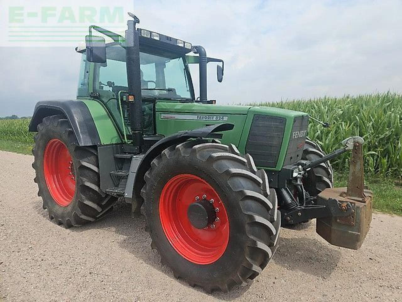 Fendt favorit 824 turboshift ( 816 818 822 ) - Tractor: foto 5 Fendt favorit 824 turboshift ( 816 818 822 ) - Tractor: foto 5