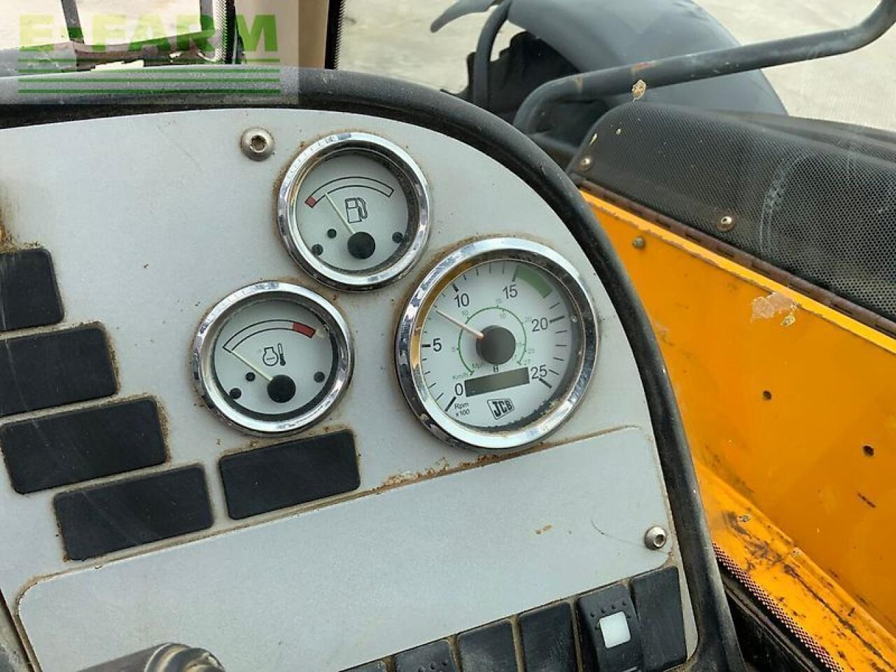 Manipulador telescópico JCB 533-105 telehandler (st23611): foto 18 Manipulador telescópico JCB 533-105 telehandler (st23611): foto 18