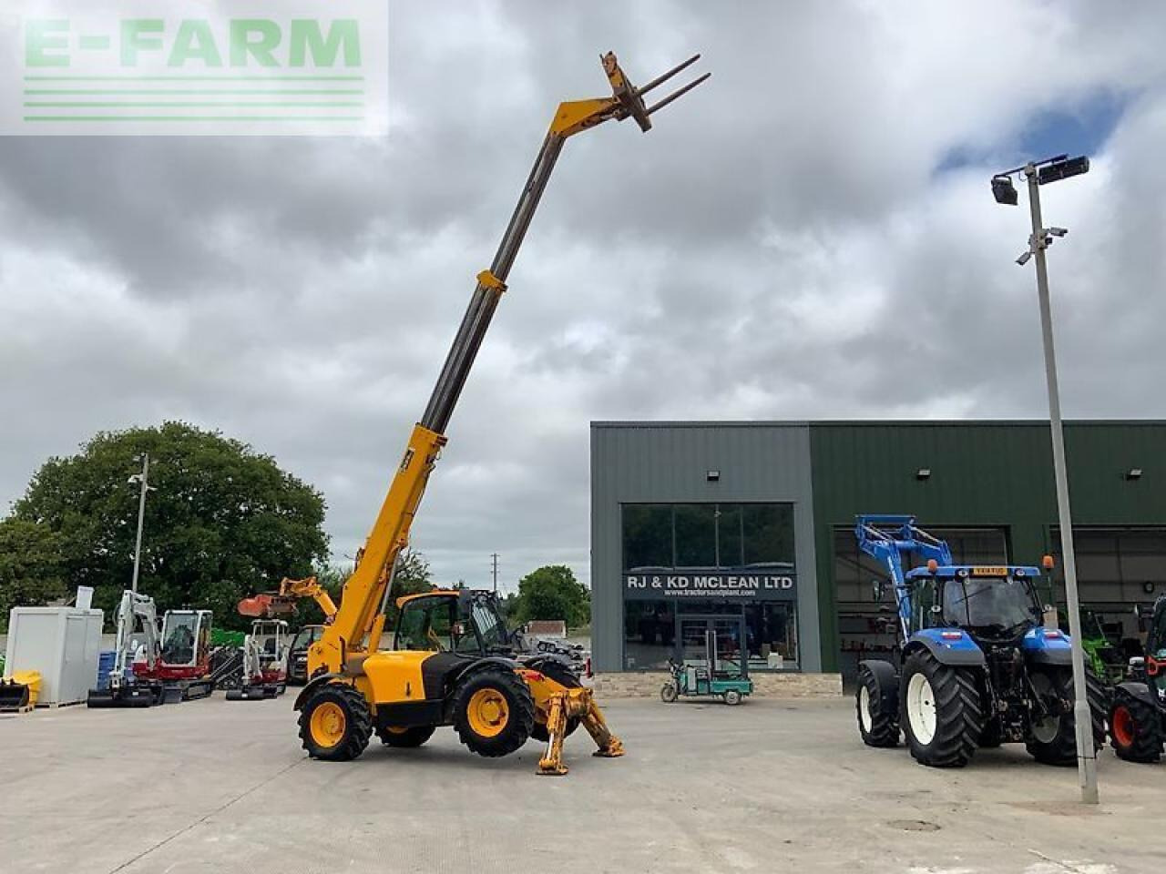 Manipulador telescópico JCB 533-105 telehandler (st23611): foto 12 Manipulador telescópico JCB 533-105 telehandler (st23611): foto 12