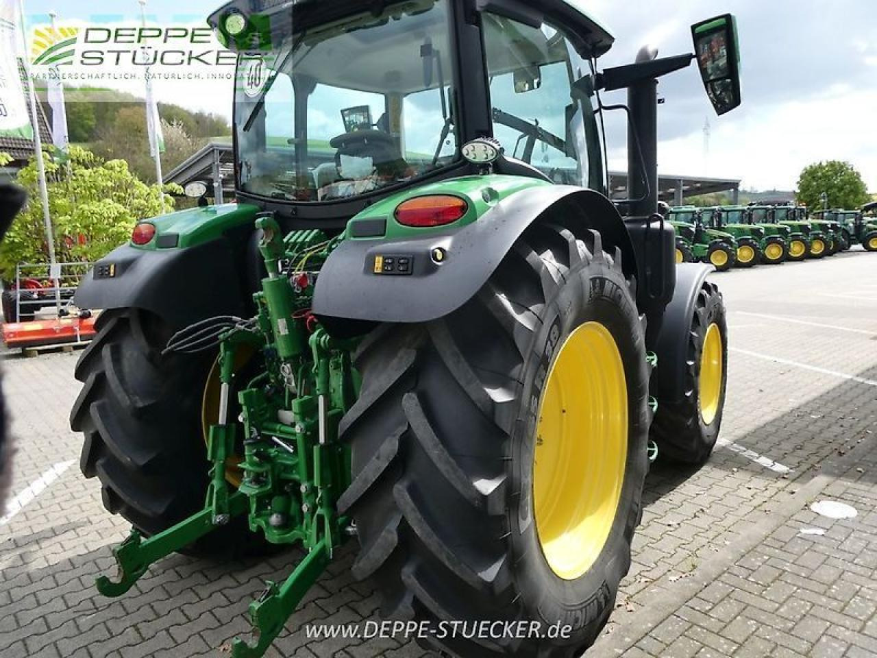 Tractor John Deere 6r 150: foto 7