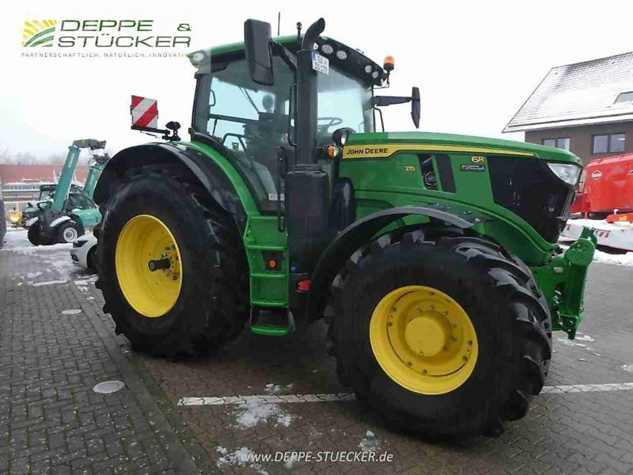 Tractor John Deere 6r 215: foto 9