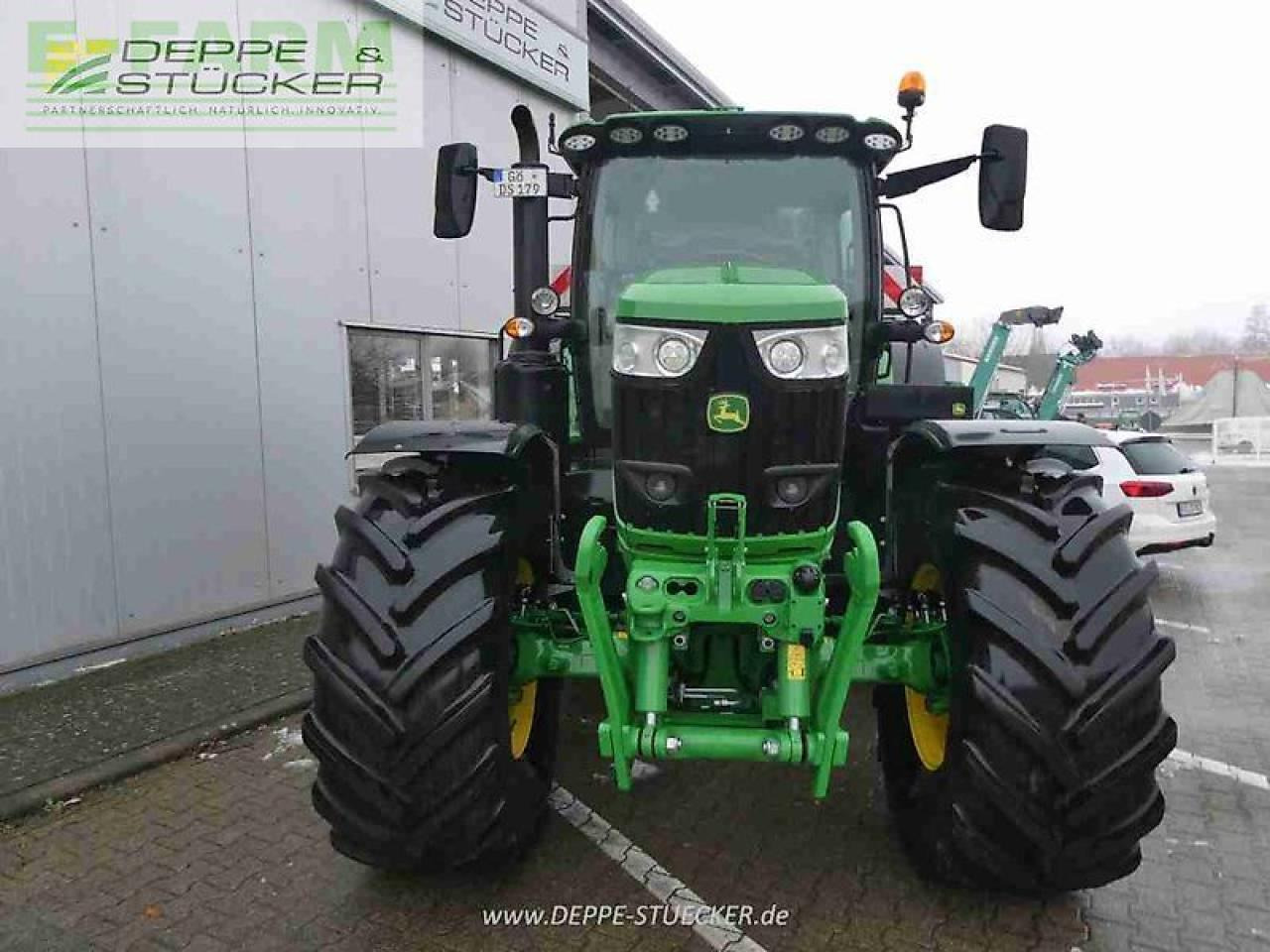 Tractor John Deere 6r 215: foto 10