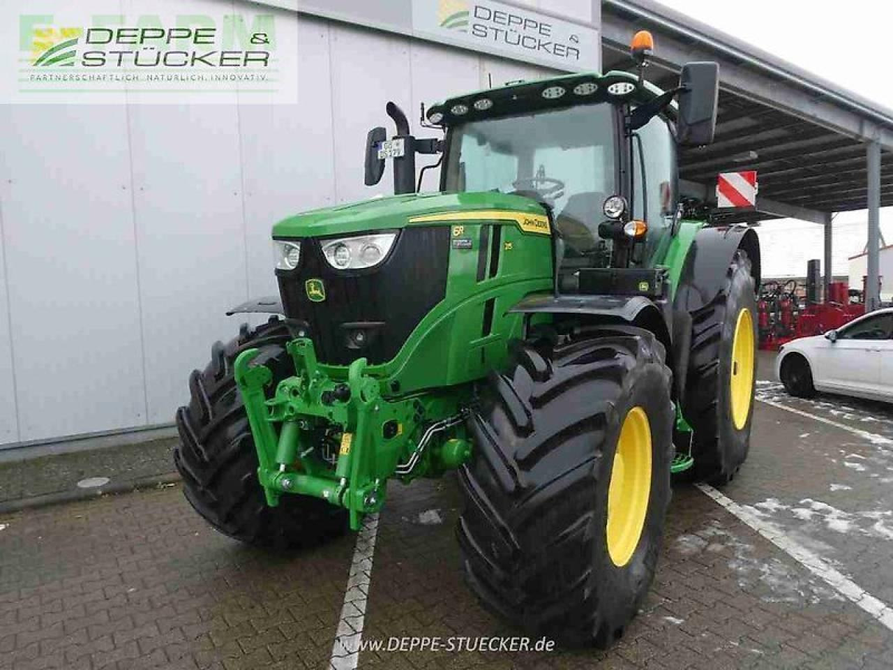 Tractor John Deere 6r 215: foto 11