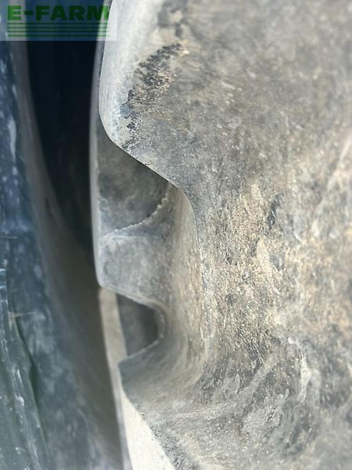 Tractor John Deere 6r 215: foto 8