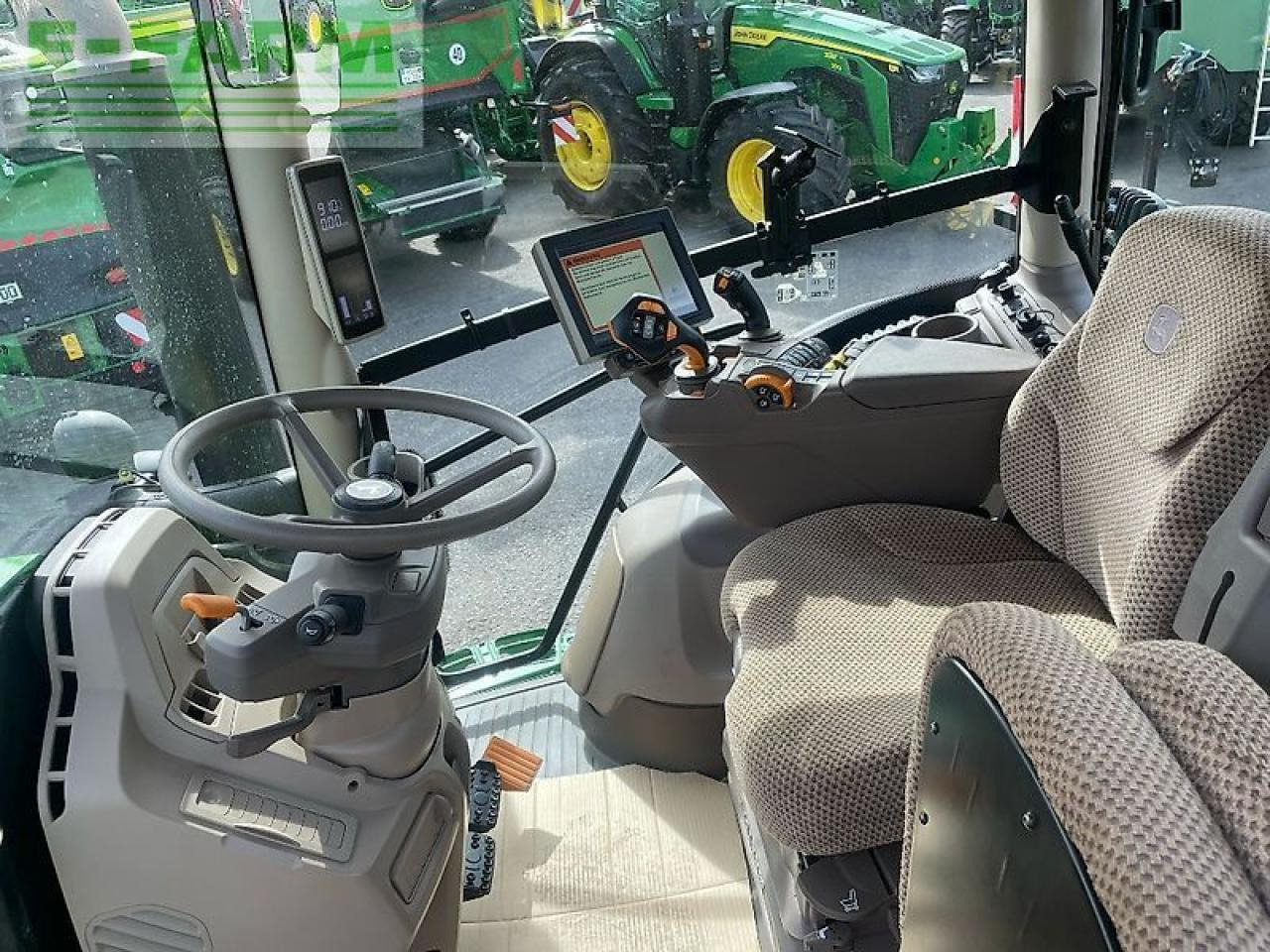 Tractor John Deere 6r215 / 6r 215: foto 7