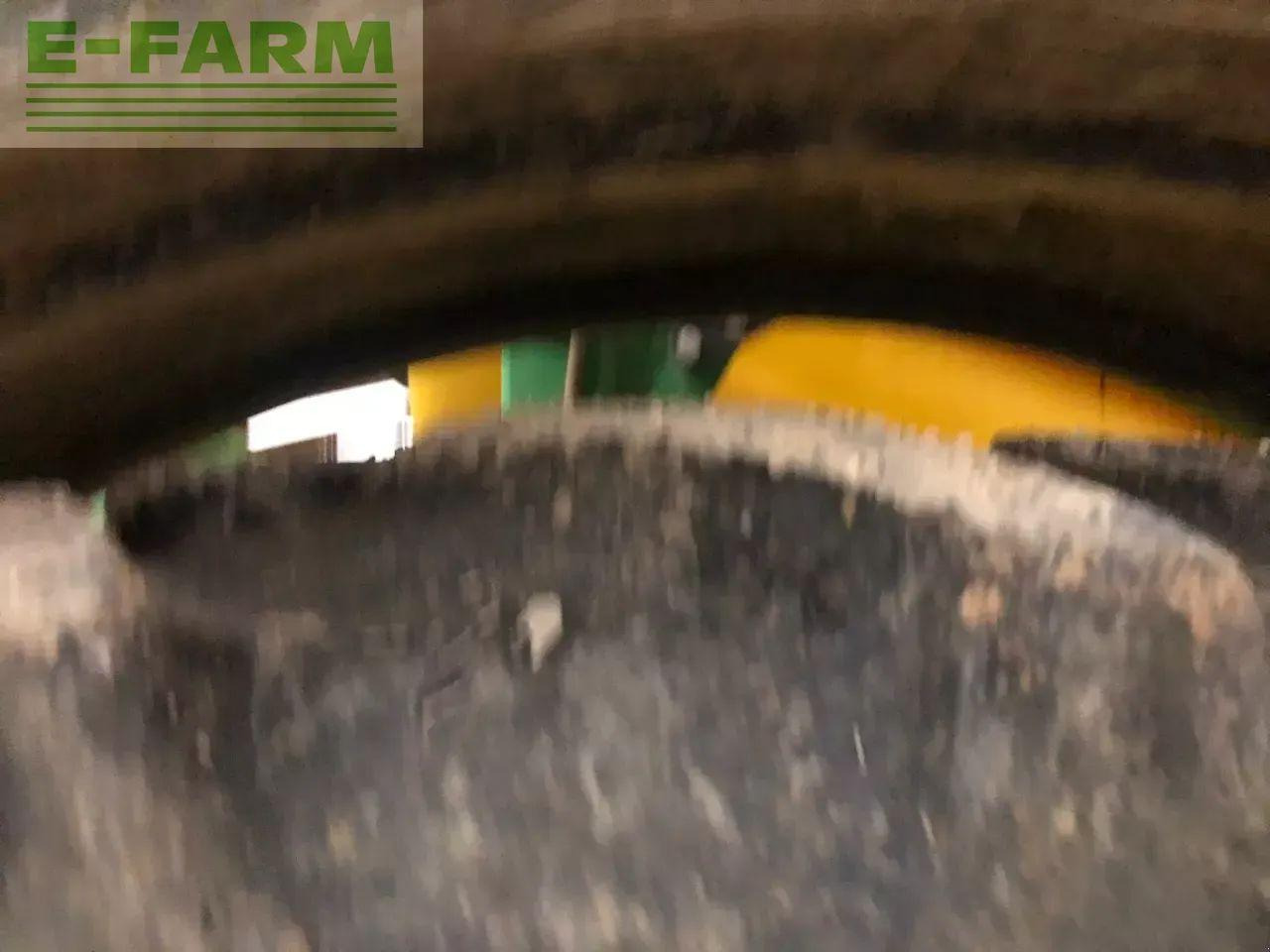 John Deere 832 - Pulverizador arrastrado: foto 5 John Deere 832 - Pulverizador arrastrado: foto 5