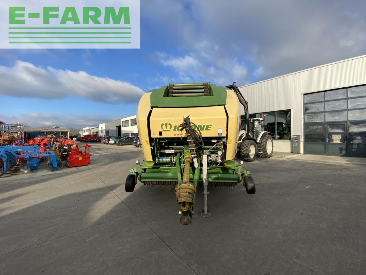 Empacadora de pacas cuadradas Krone cv 150xc x-treme: foto 8 Empacadora de pacas cuadradas Krone cv 150xc x-treme: foto 8