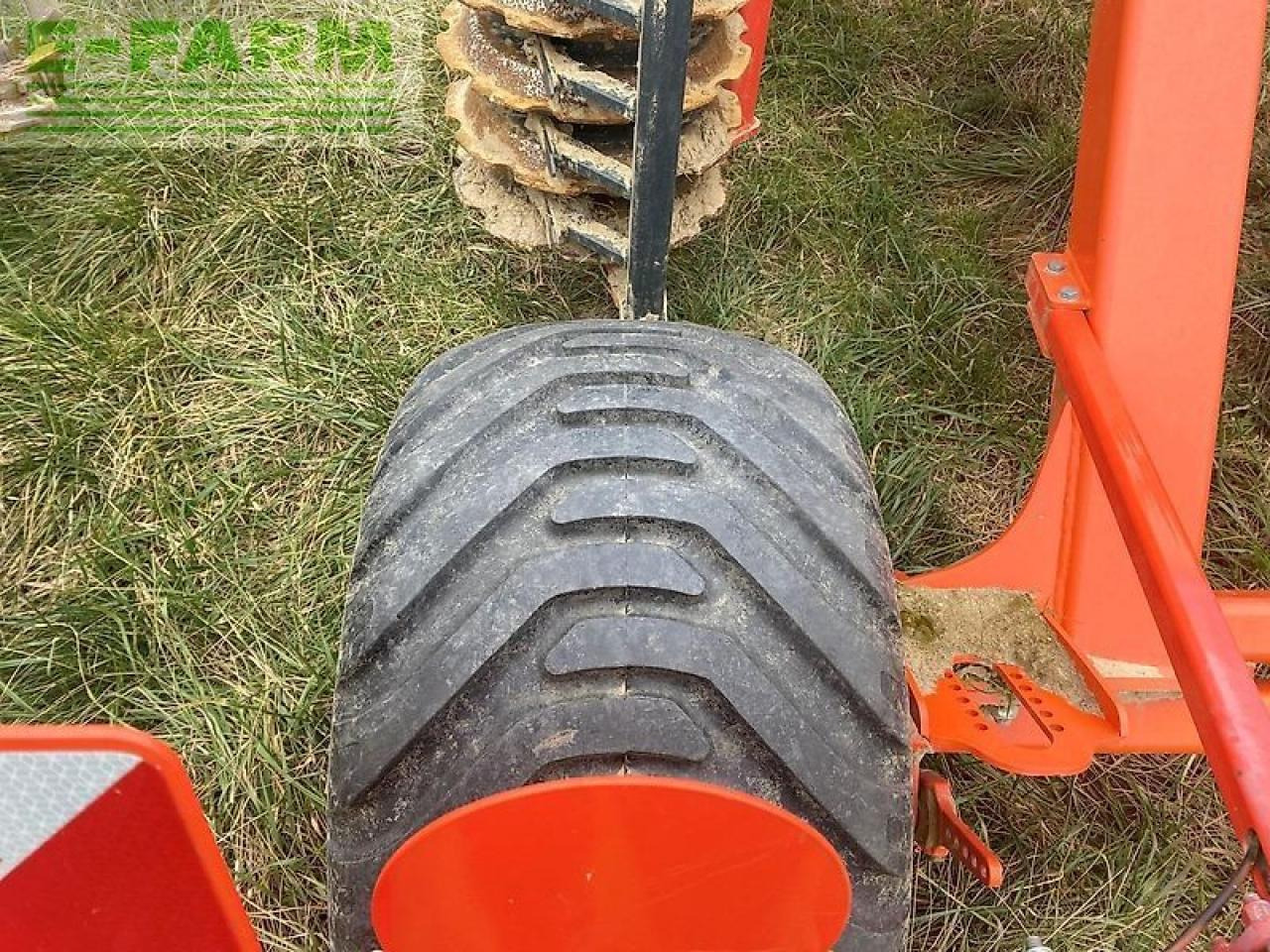 Rastras Kuhn cultimer l4000: foto 24 Rastras Kuhn cultimer l4000: foto 24