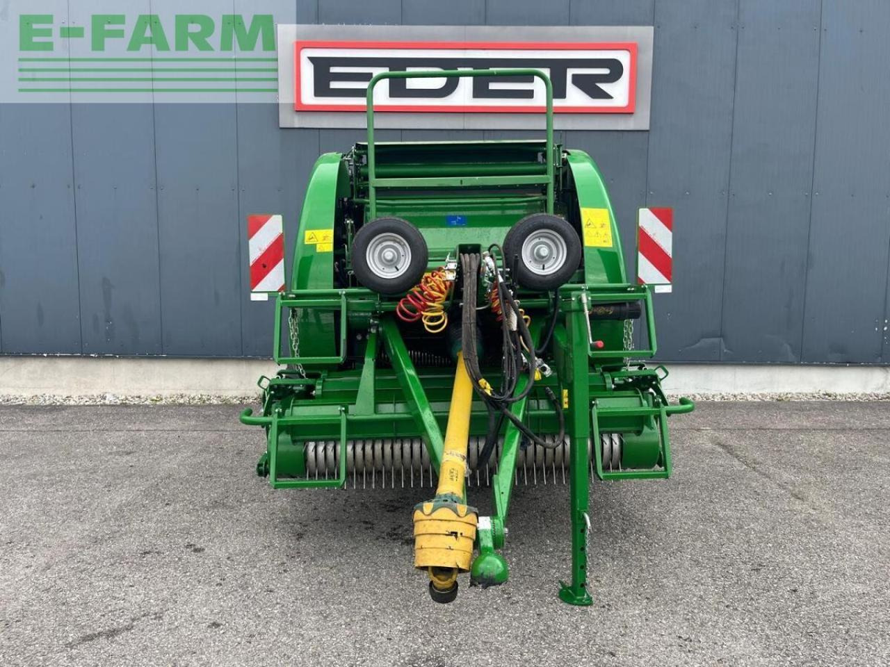 Empacadora de pacas cuadradas Mc Hale f5600: foto 7