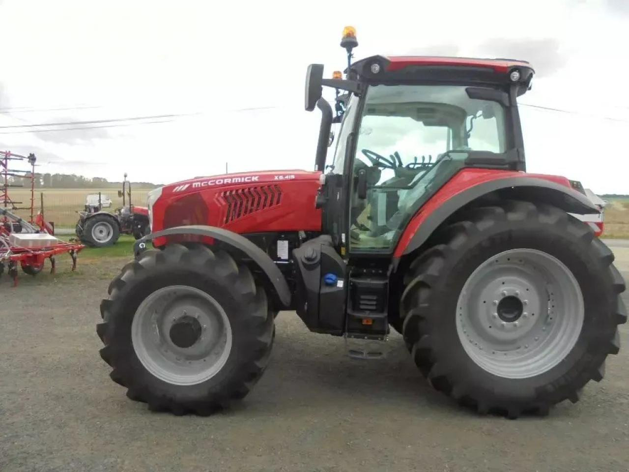 McCormick x6-415m - Tractor: foto 5 McCormick x6-415m - Tractor: foto 5