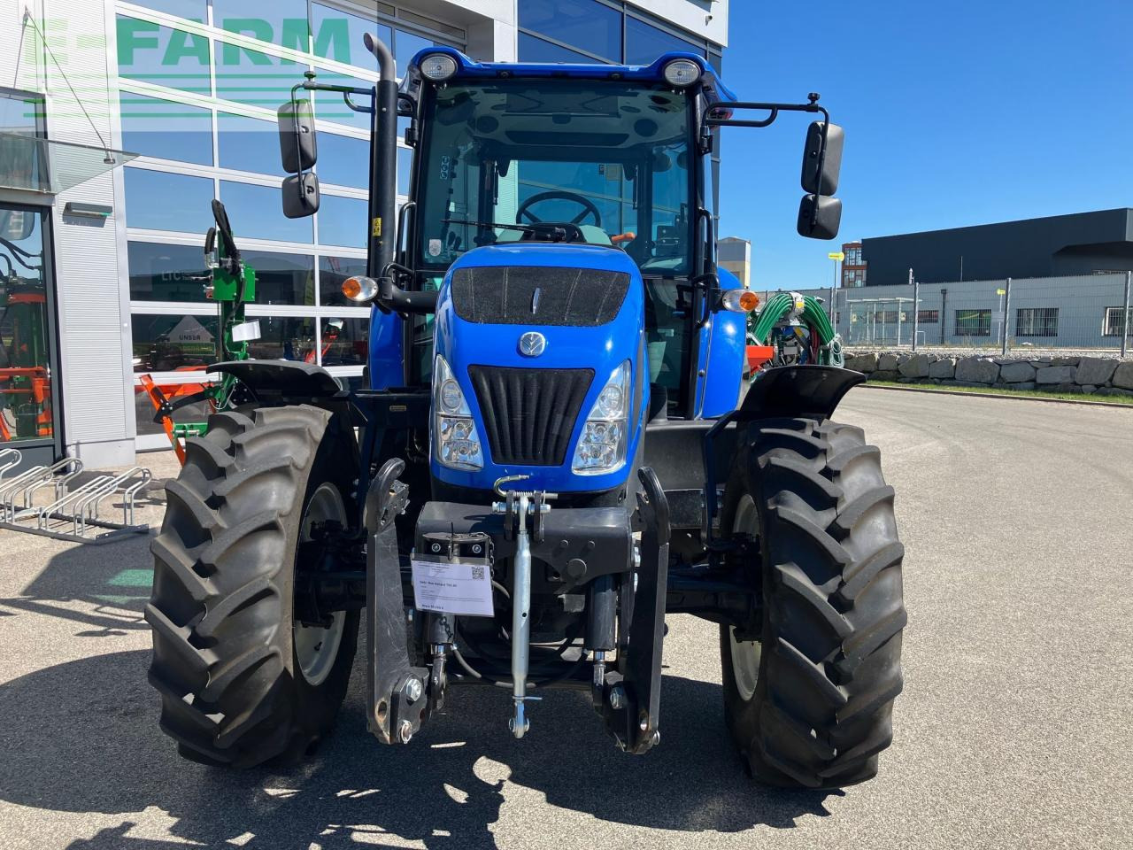 New Holland TD5.85 - Tractor: foto 3 New Holland TD5.85 - Tractor: foto 3