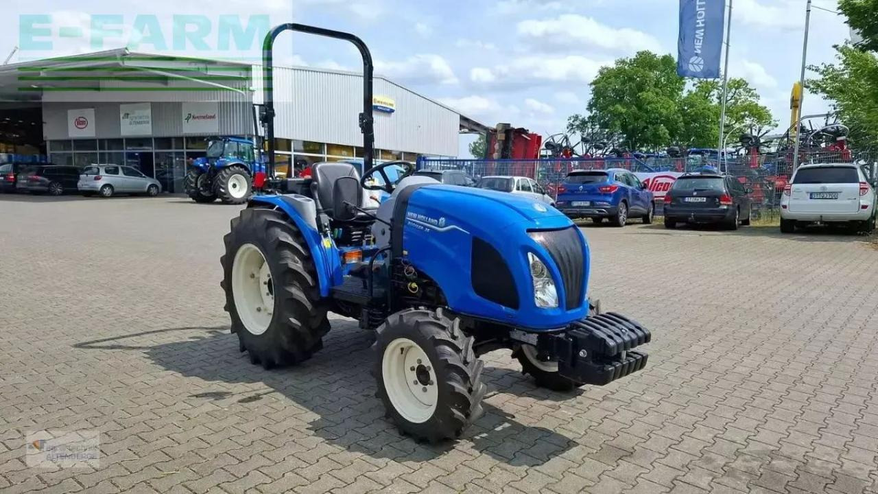 New Holland boomer 35 hydrostat - Tractor: foto 4 New Holland boomer 35 hydrostat - Tractor: foto 4