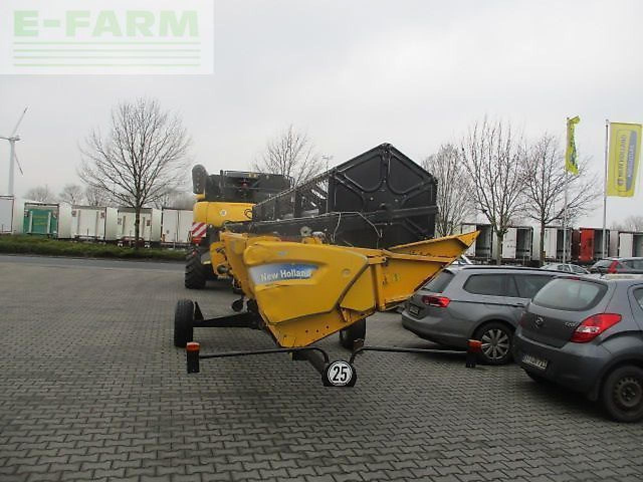 New Holland cr 9060 / cr9060 - Cosechadora de granos: foto 4 New Holland cr 9060 / cr9060 - Cosechadora de granos: foto 4