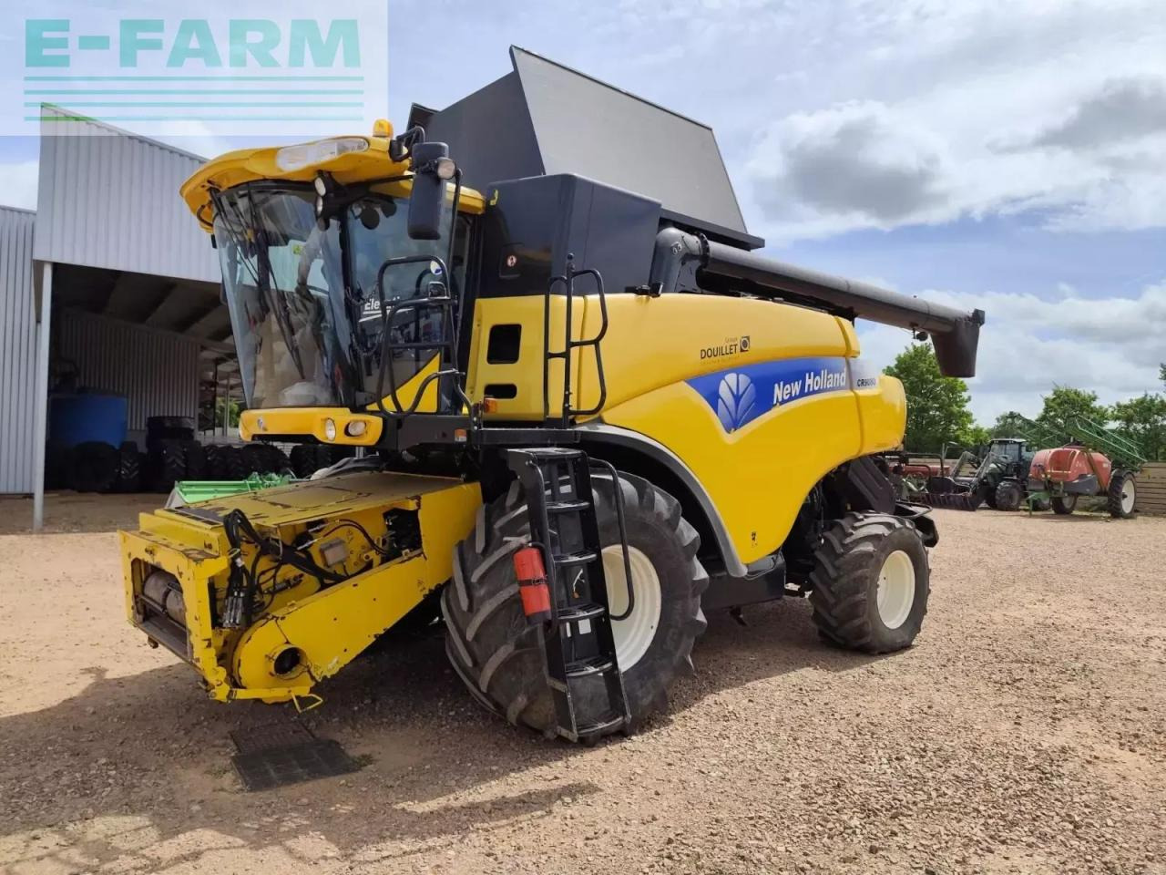 Cosechadora de granos New Holland cr9080: foto 1