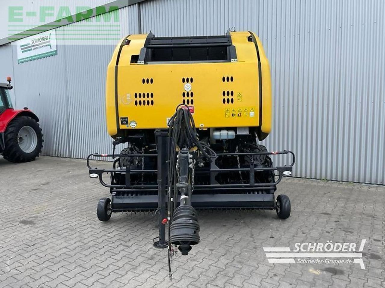 Empacadora de pacas cuadradas New Holland roll-belt 180 cropcutter: foto 6