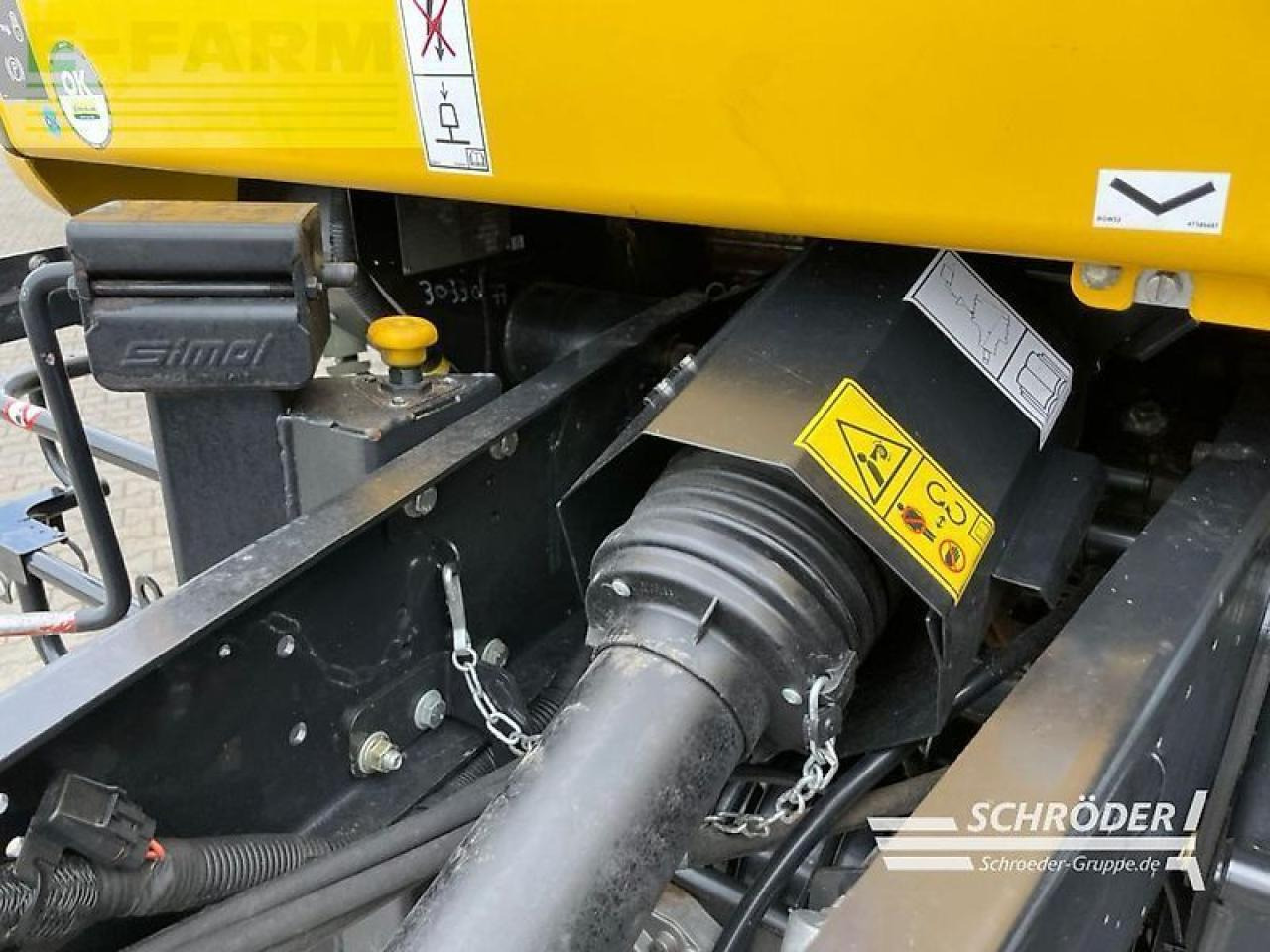 Empacadora de pacas cuadradas New Holland roll-belt 180 cropcutter: foto 8