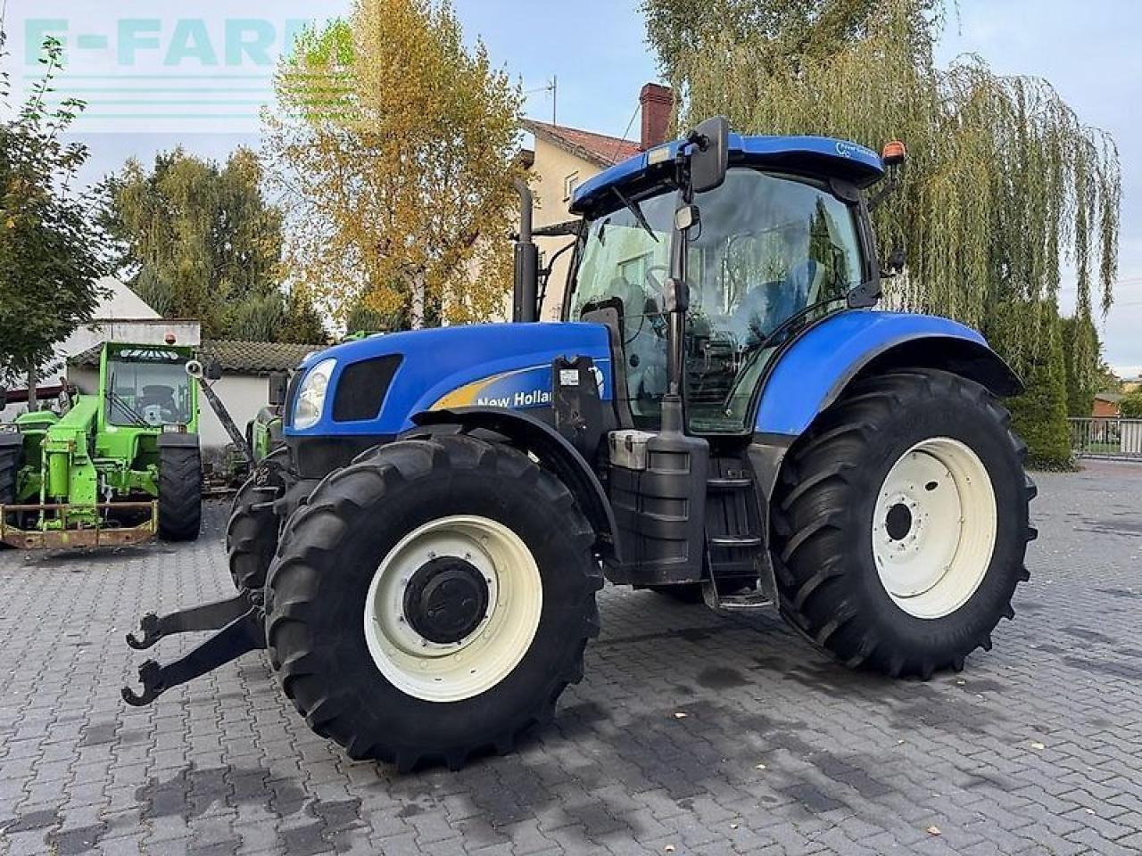 Tractor New Holland t6070 powercommand: foto 9 Tractor New Holland t6070 powercommand: foto 9