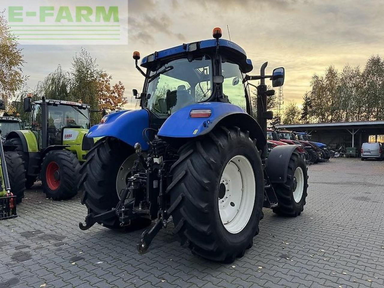 Tractor New Holland t6070 powercommand: foto 6 Tractor New Holland t6070 powercommand: foto 6