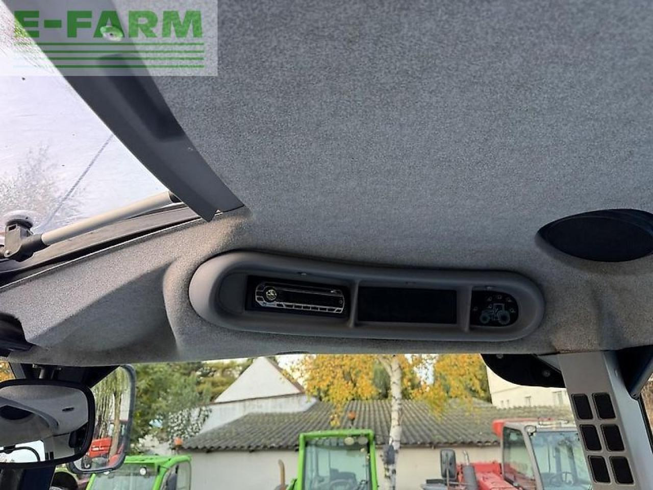 Tractor New Holland t6070 powercommand: foto 16 Tractor New Holland t6070 powercommand: foto 16