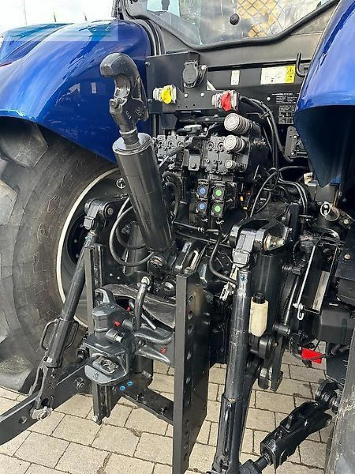 Tractor New Holland t7.270: foto 8