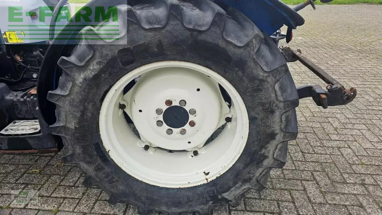 Tractor New Holland td4020f: foto 12