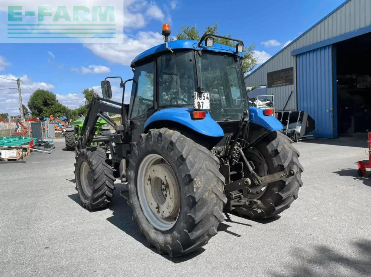 New Holland tracteur agricole td85d new holland D - Tractor: foto 2 New Holland tracteur agricole td85d new holland D - Tractor: foto 2