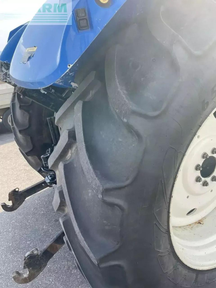 New Holland ts135a ( t6070) - Tractor: foto 4 New Holland ts135a ( t6070) - Tractor: foto 4